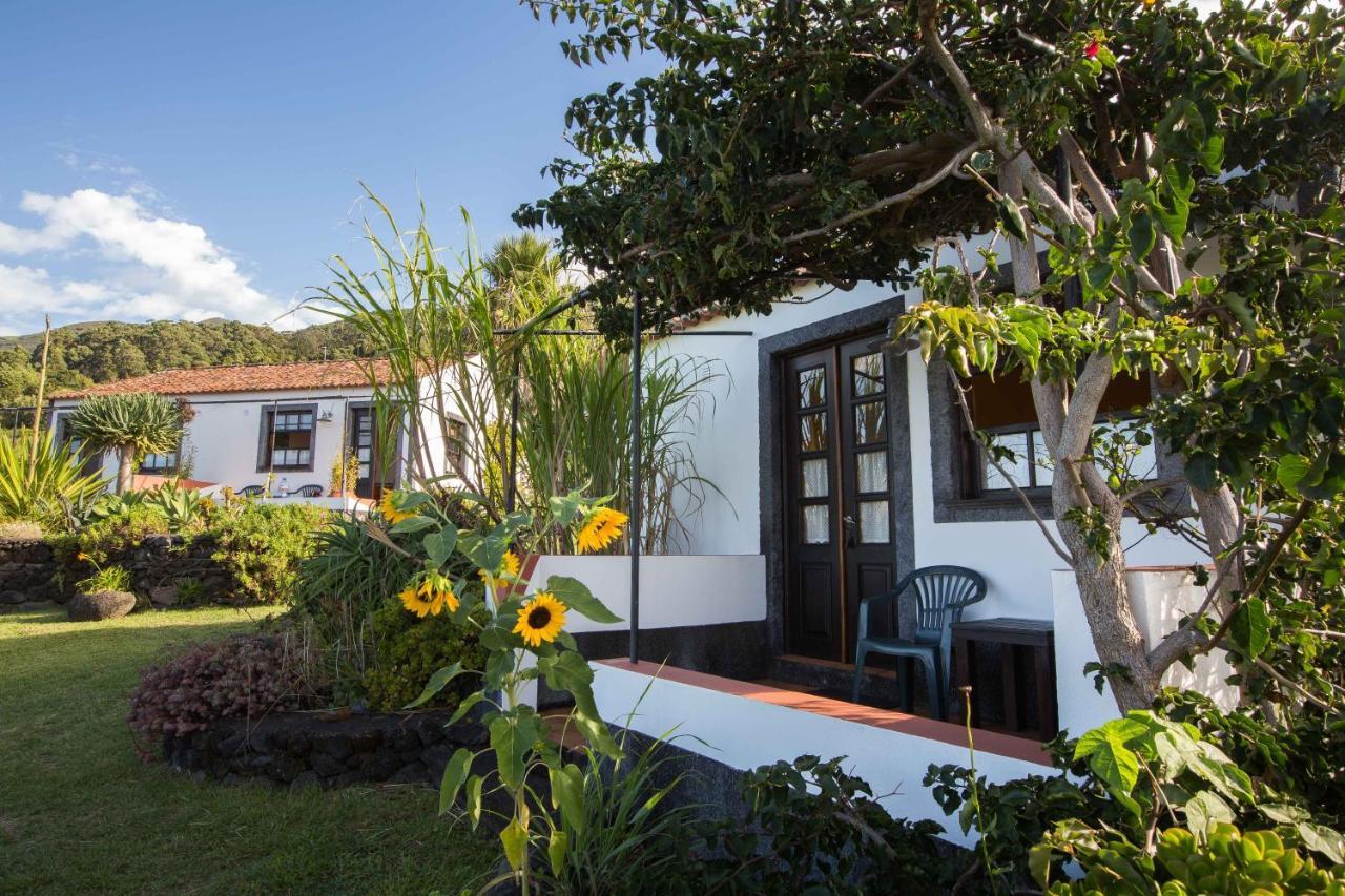 Jardim Do Triangulo - Alojamento Local Manadas Esterno foto